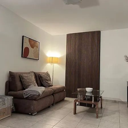 Kleine Neue Fuer 2 Person Juebek